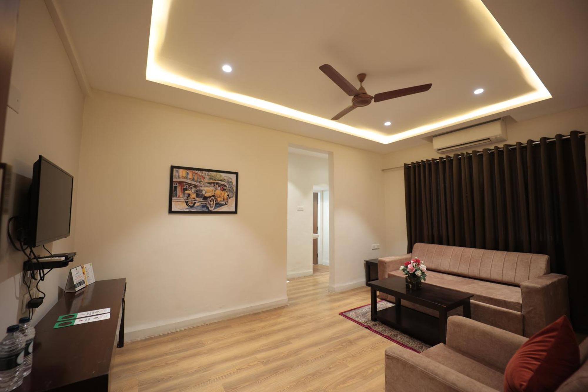 The Byke Studio Pure Veg Apartment, Thane Extérieur photo
